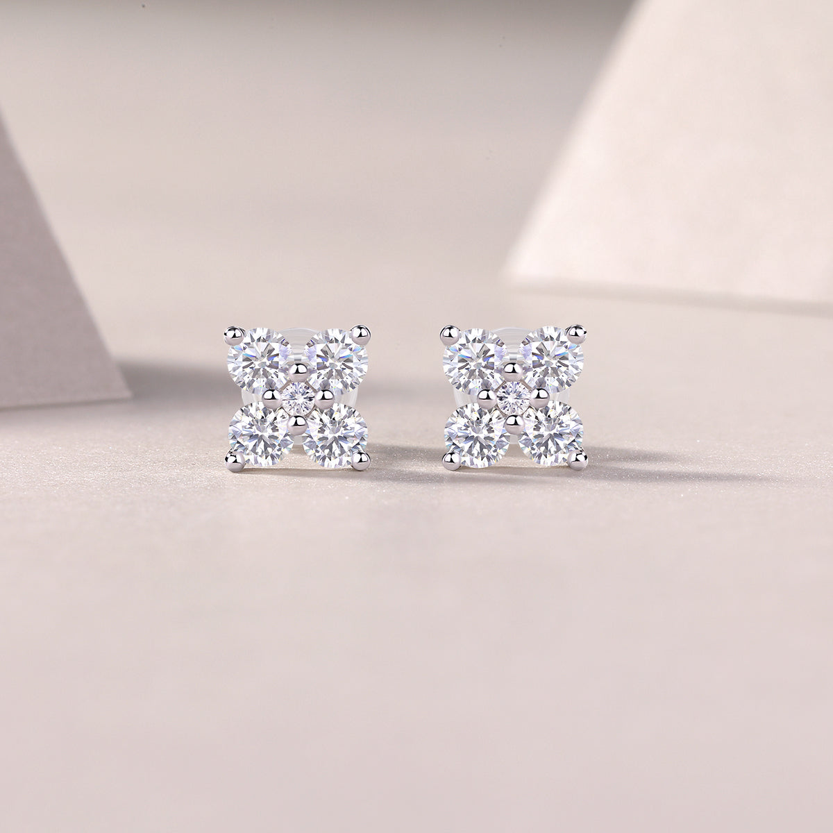 925 Sterling Silver Platinum Moissanite Star Earrings