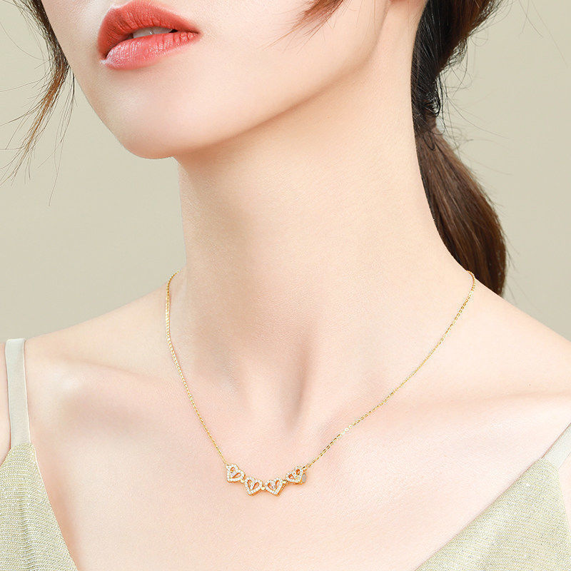 Magnetic Folding Heart Four Leaf Clover Necklace