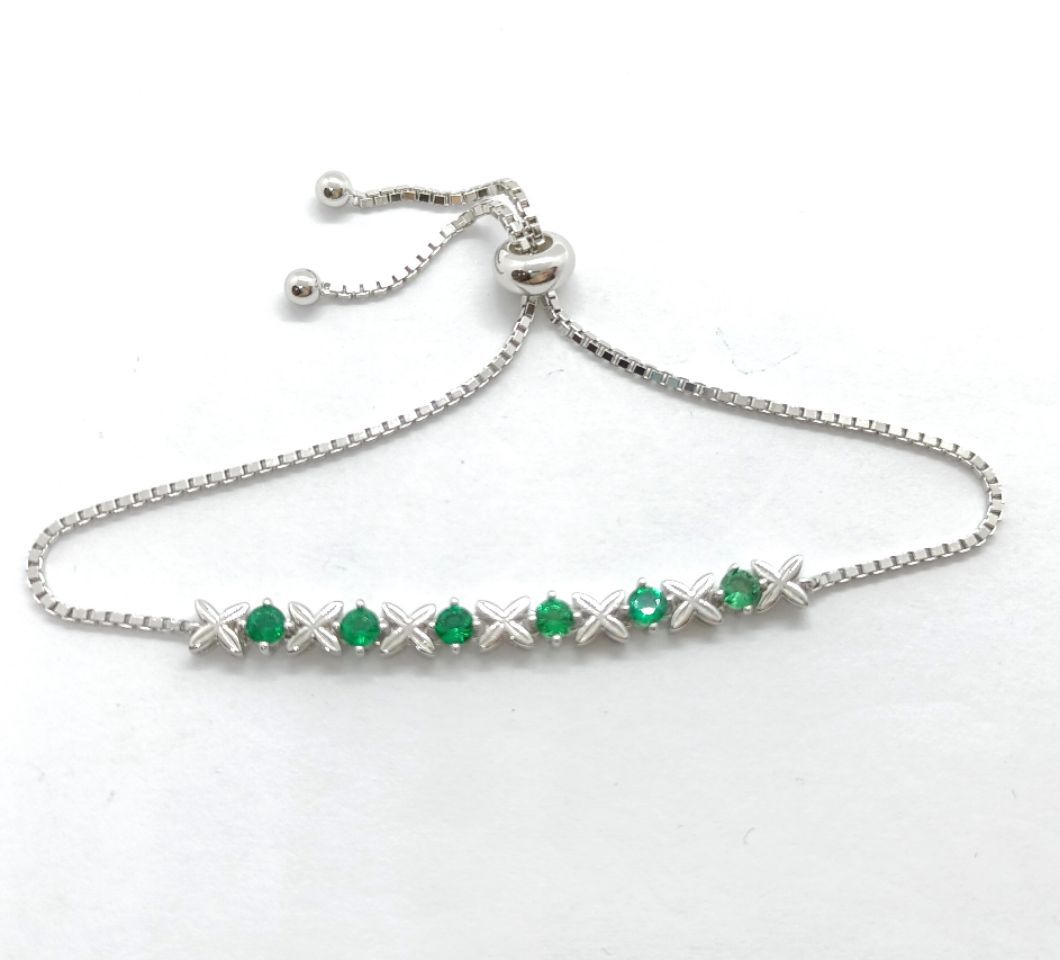 925 Silver Cultivation Emerald Bracelet